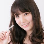 矯正治療中に器具が目立つのが嫌という方へ