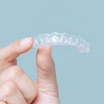 ローコストマウスピースとインビザラインの違い