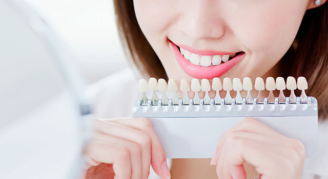 歯科医院とサロンで行うホワイトニングの違い