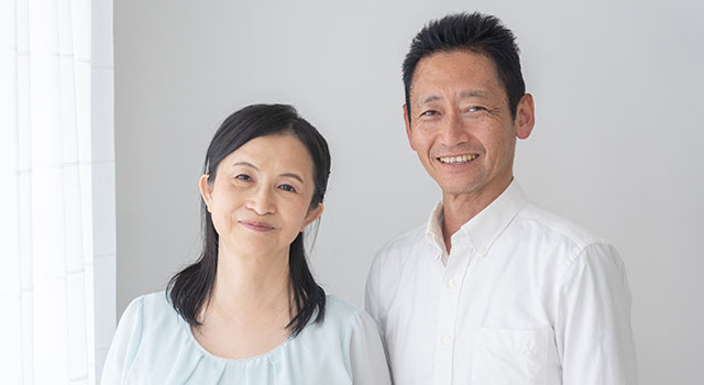 ご年齢を重ねてから始める矯正治療のメリットとは?