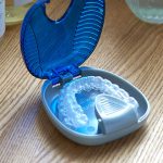 インビザラインの効果的なお手入れ方法や保管方法について