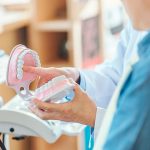 歯医者で実施する歯のクリーニングは医療費控除の対象になる？